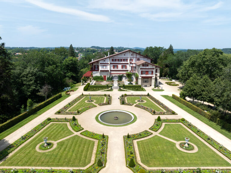 Exterieur Villa Arnaga @InstapadesStudio 2024 (5)